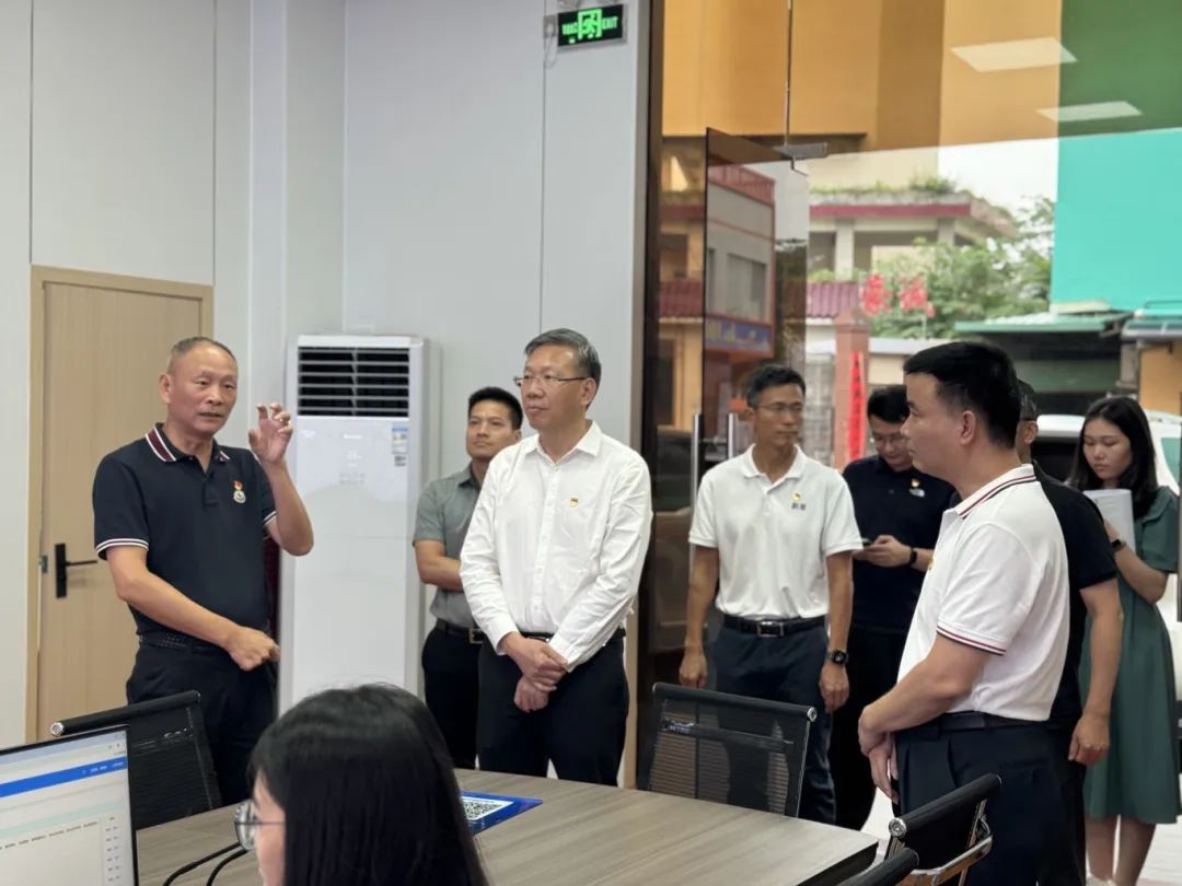 市商务局到园洲镇刘屋村开展“四下基层”“四下万家”活动(图4)