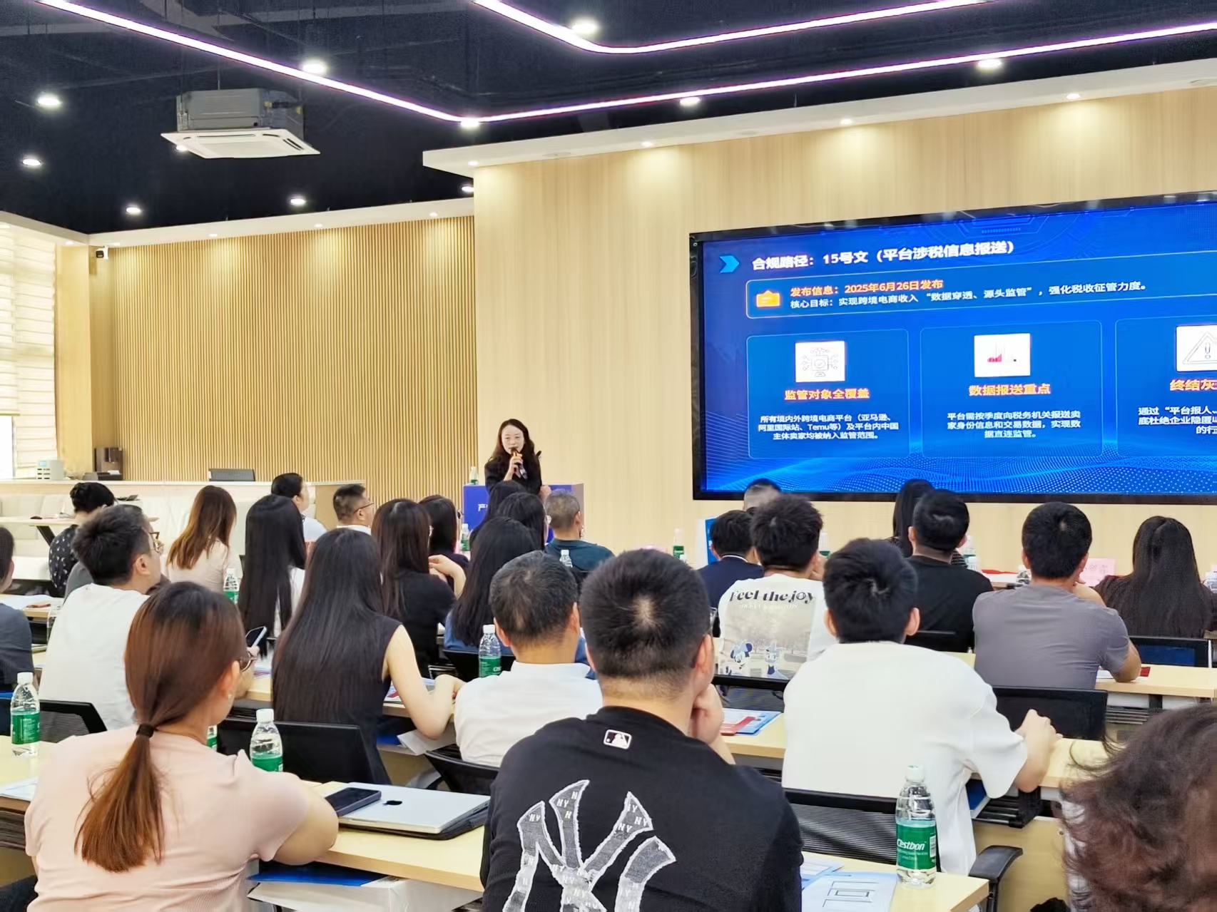 d9d66350ee1421a4a2bd916df8d286d6.jpg